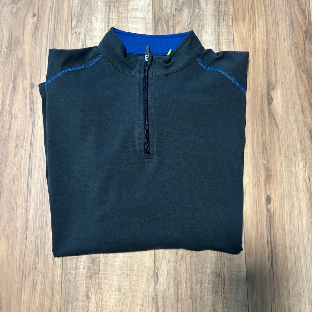 TASC Pullover